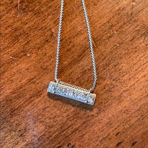 Kendra Scott necklace